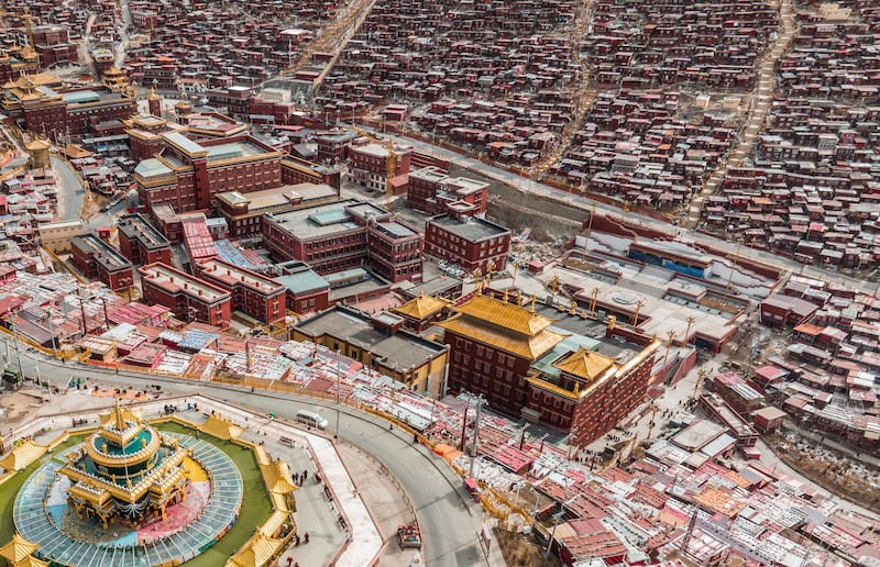 Sarta Larung Gar Buddhist Academy (2).jpg